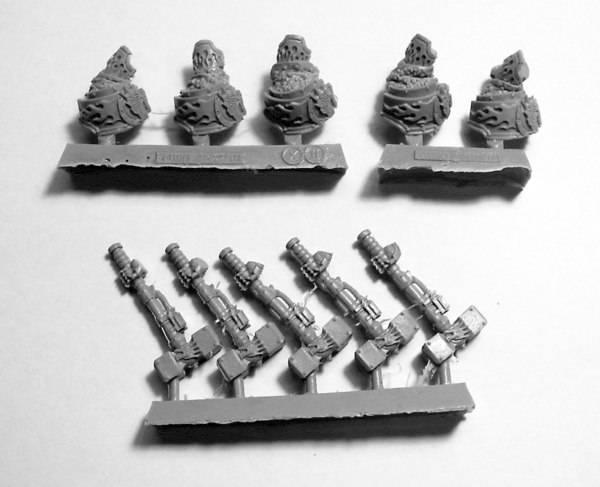 SALAMANDERS FIREDRAKES Left Arms with axe х 5